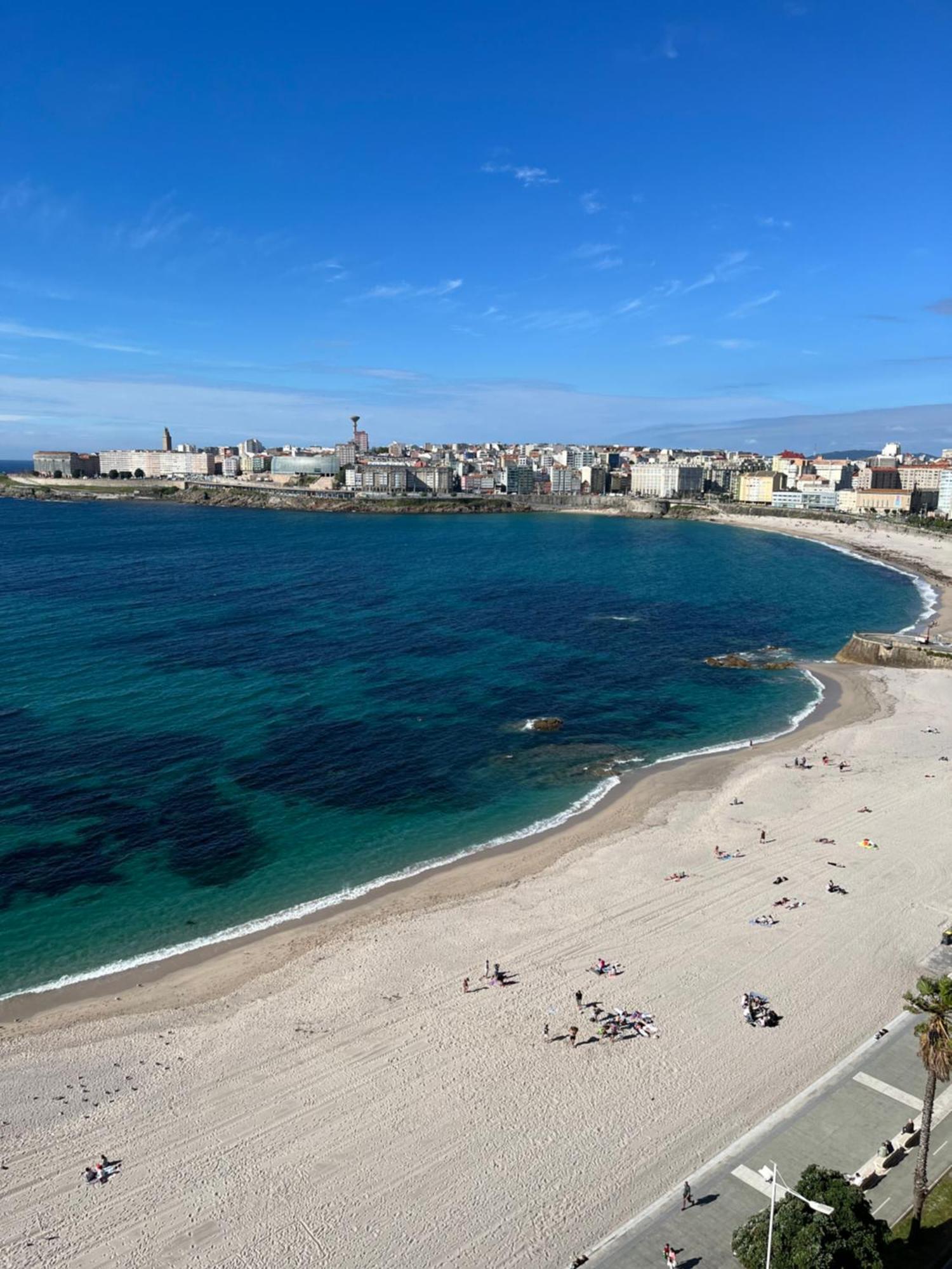 Primera Linea Playa Riazor La Corogne Extérieur photo